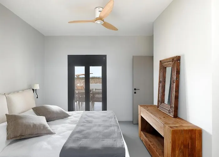 Ammos Boutique Villa *